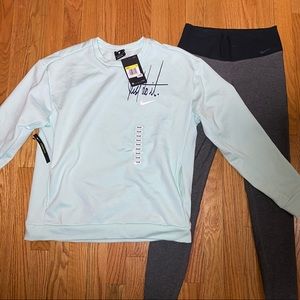Bundle of 2 pieces!! Nike workout mint too with tags and grey Nike leggings